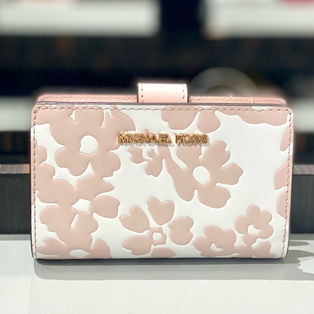 Michael Kors Jet Set Medium Floral Print Bi-Fold Wallet - Picture 2 of 12